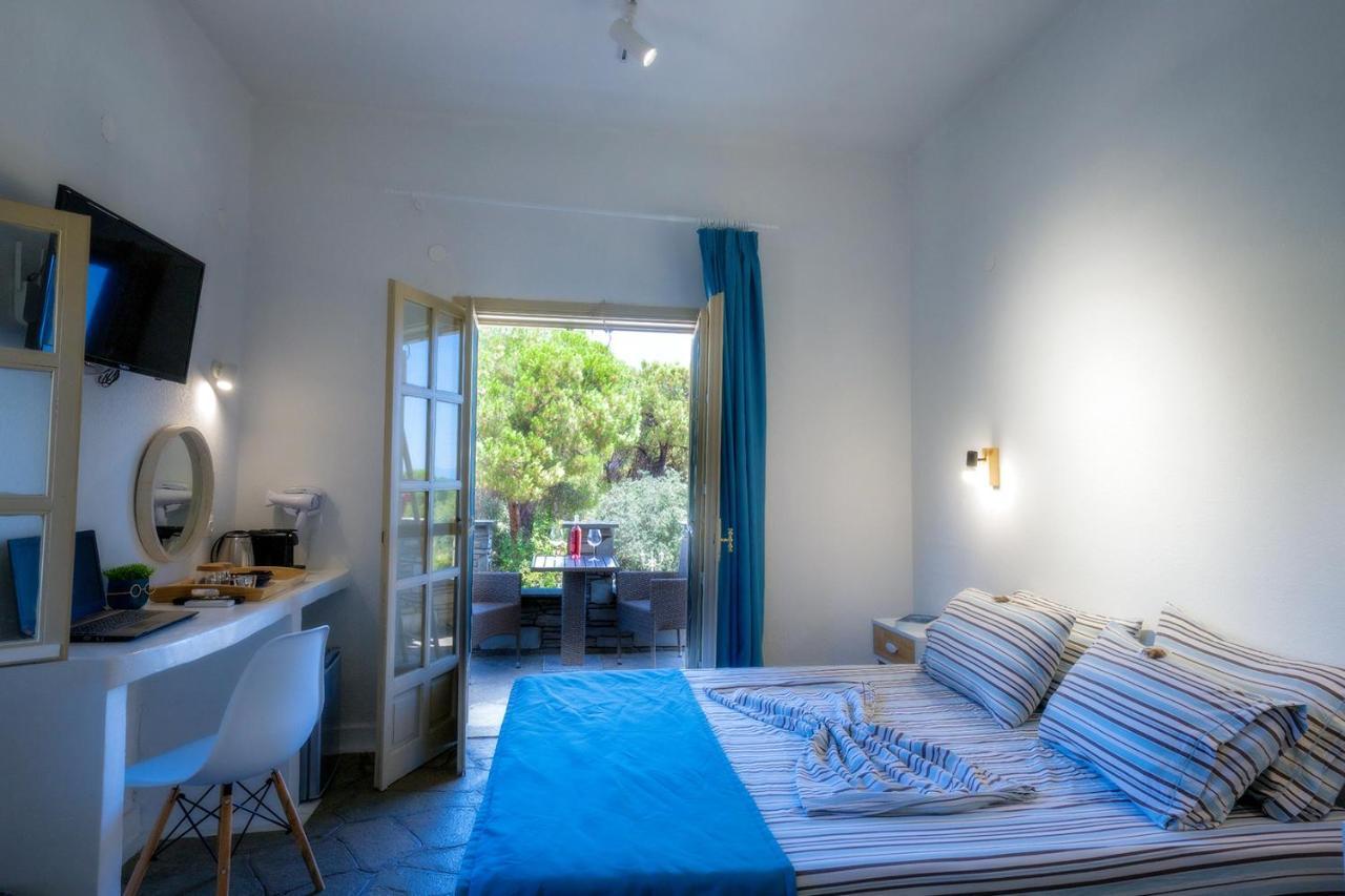 Petra Mare Suites Vourvourou Exterior foto