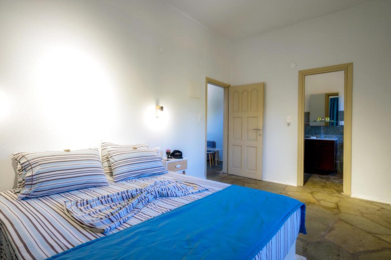 Petra Mare Suites Vourvourou Exterior foto